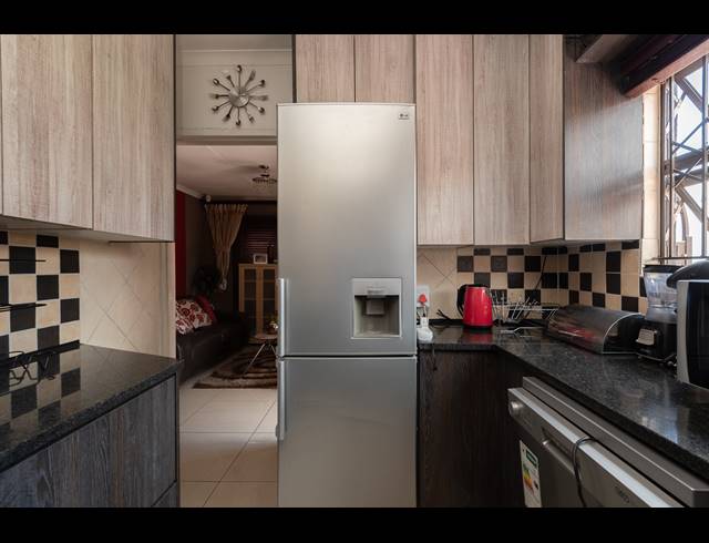 3 BEDROOM FREESTANDING FOR SALE IN MARLBORO GARDENS